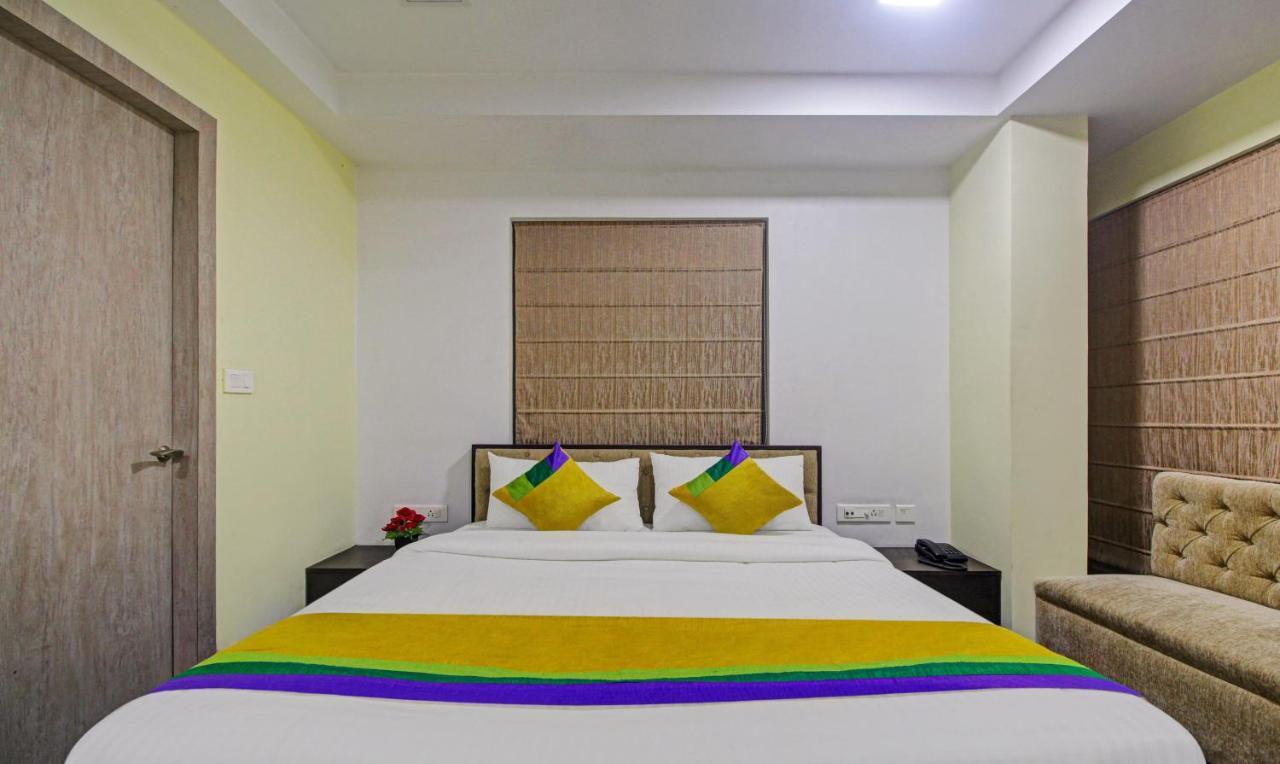Itsy Hotels Reotel Kolkata Exterior photo